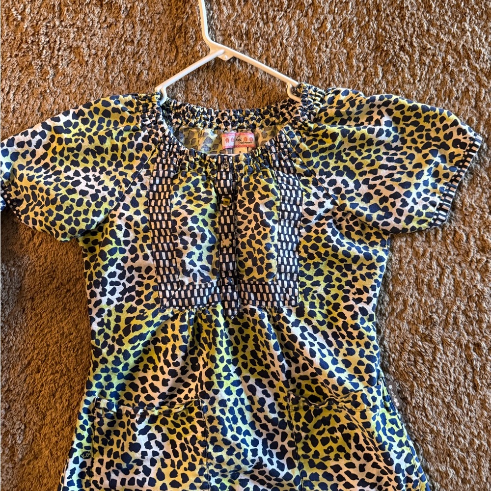 Koi Women's scrub top